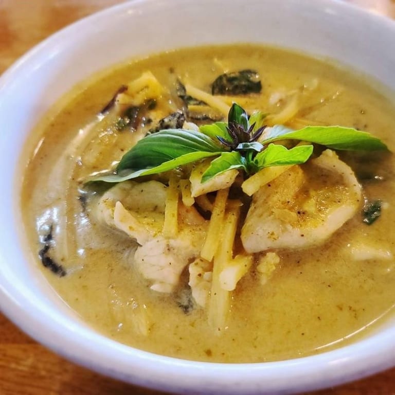Explore Our Curry Selection